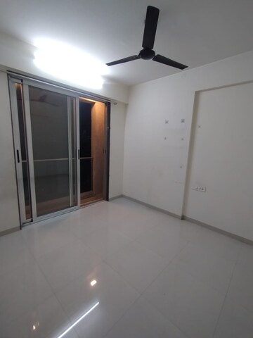 Room in 1 BHK Apartment at Ameya Arcade, Ulwe Sector 17 – for Rent