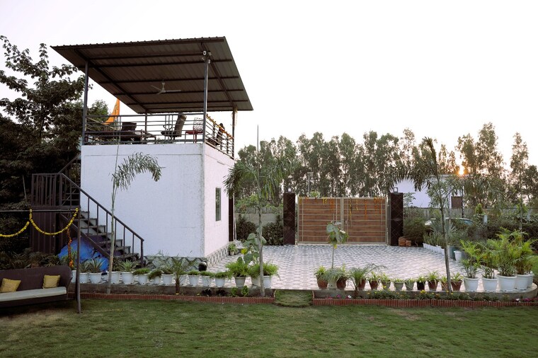 Exterior View, ss-sainik-farms  1008 Sq.Yd. Plot In Sector 150 Noida 8680358