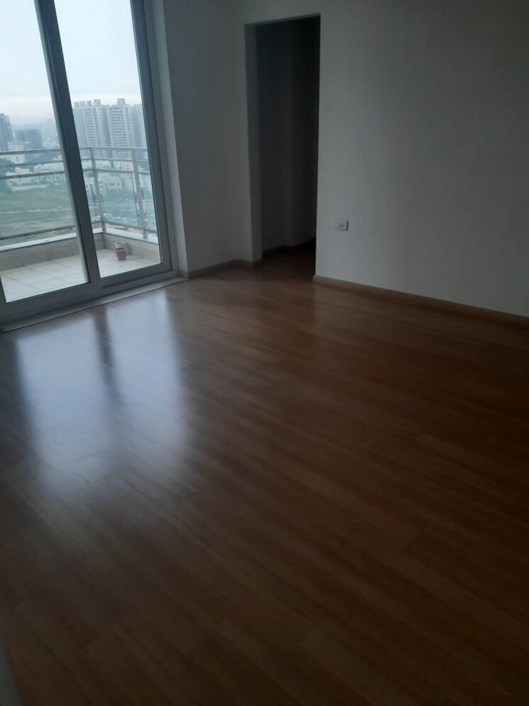 Room, dlf-the-primus 3 Bedroom 1818 Sq.Ft. Apartment In Sector 82a Gurgaon 8680431