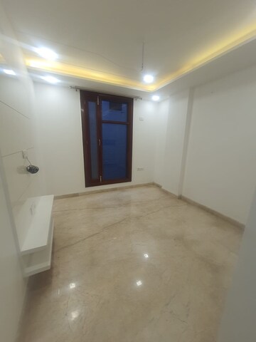 3 BHK Apartment For Rent in Sector 72