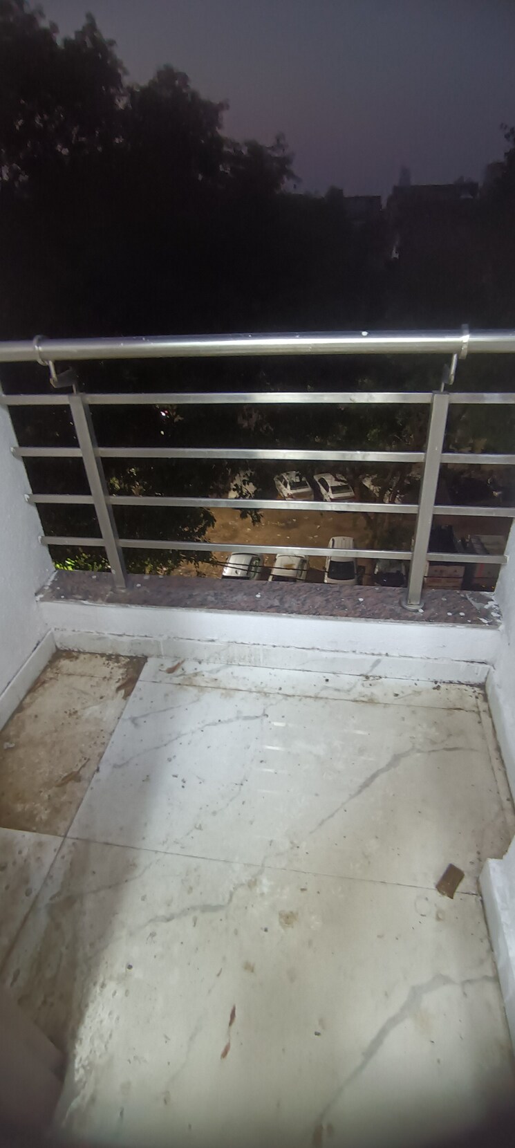 Balcony, ashok nagar 2.5 Bedroom 900 Sq.Ft. Builder Floor In Ashok Nagar Delhi 8680608