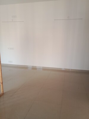 Room in 3 BHK Apartment at Tashee Capital Gateway, Sector 111 – for Sale