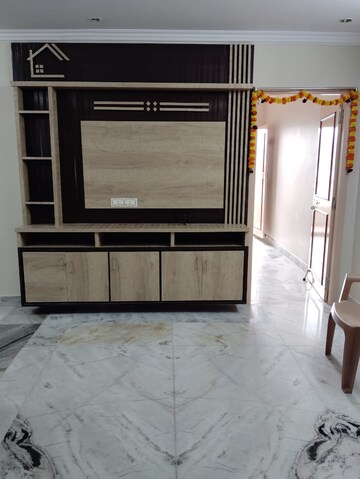 Room in 2 BHK Apartment at Tadepalli – for Rent