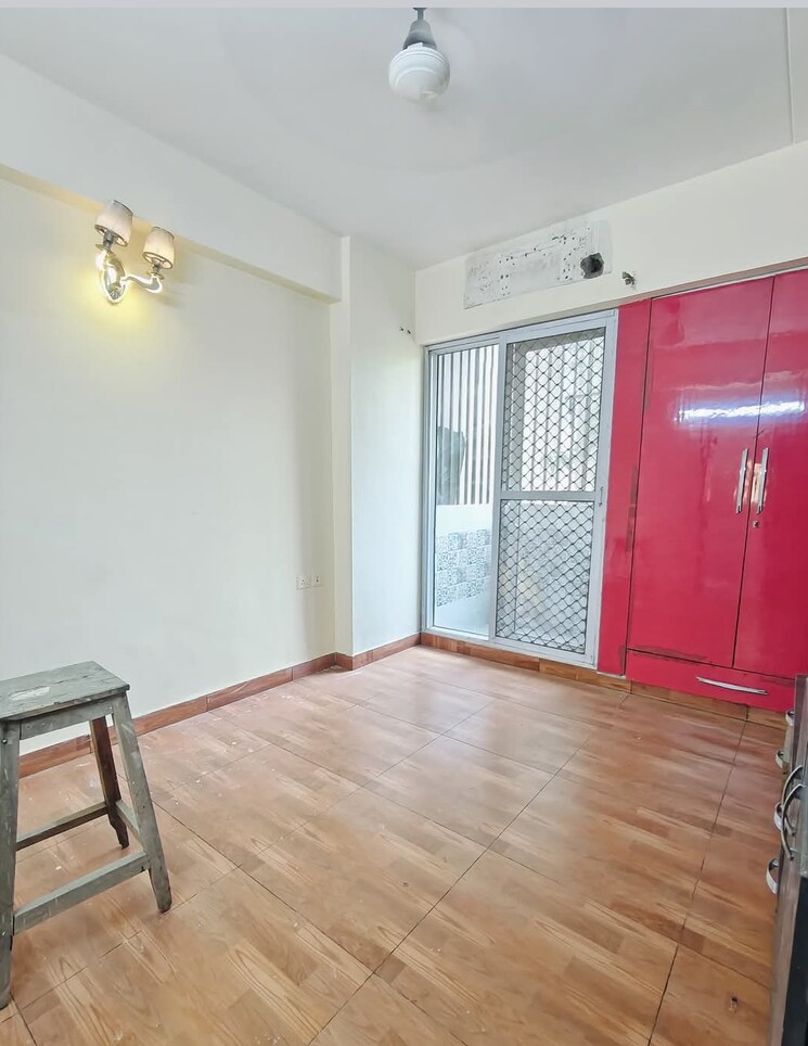 Room, exotica-dreamville 2 Bedroom 1035 Sq.Ft. Apartment In Sector 16c Greater Noida Greater Noida 8680717