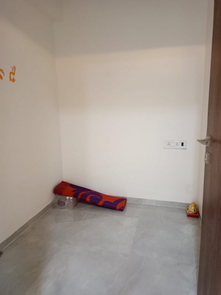 Room, earth-vintage 1 Bedroom 419 Sq.Ft. Apartment In Dadar West Mumbai 8680799