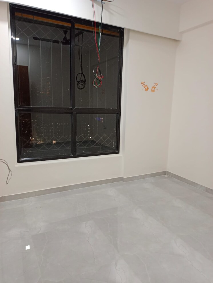 Room, earth-vintage 1 Bedroom 419 Sq.Ft. Apartment In Dadar West Mumbai 8680799