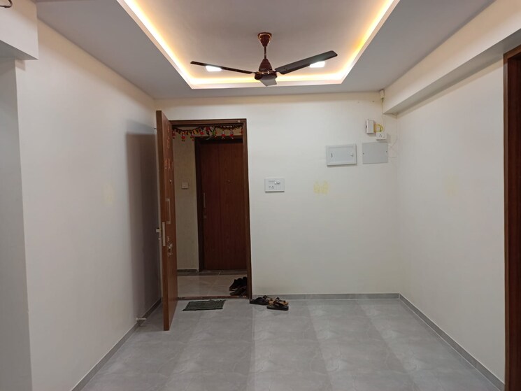 Room, earth-vintage 1 Bedroom 419 Sq.Ft. Apartment In Dadar West Mumbai 8680799