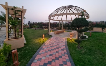 Land For Sale in Super Corridor