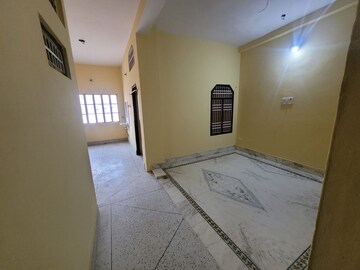 2 BHK Builder Floor For Rent in Tikhampur