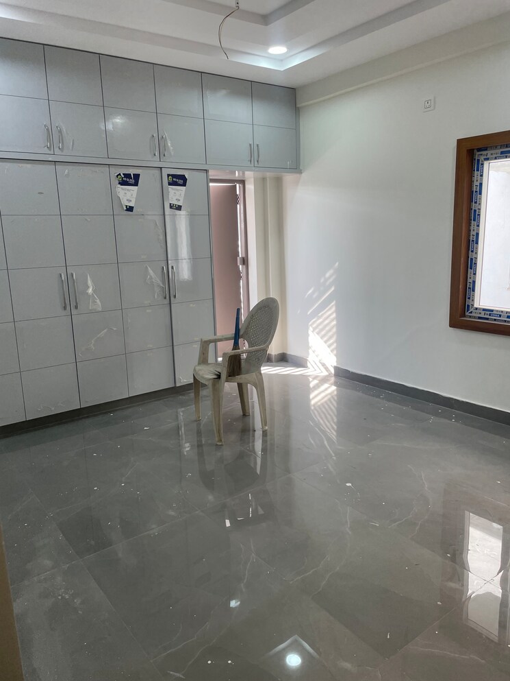 Room, mehdipatnam 3 Bedroom 2000 Sq.Ft. Apartment In Mehdipatnam Hyderabad 8680906