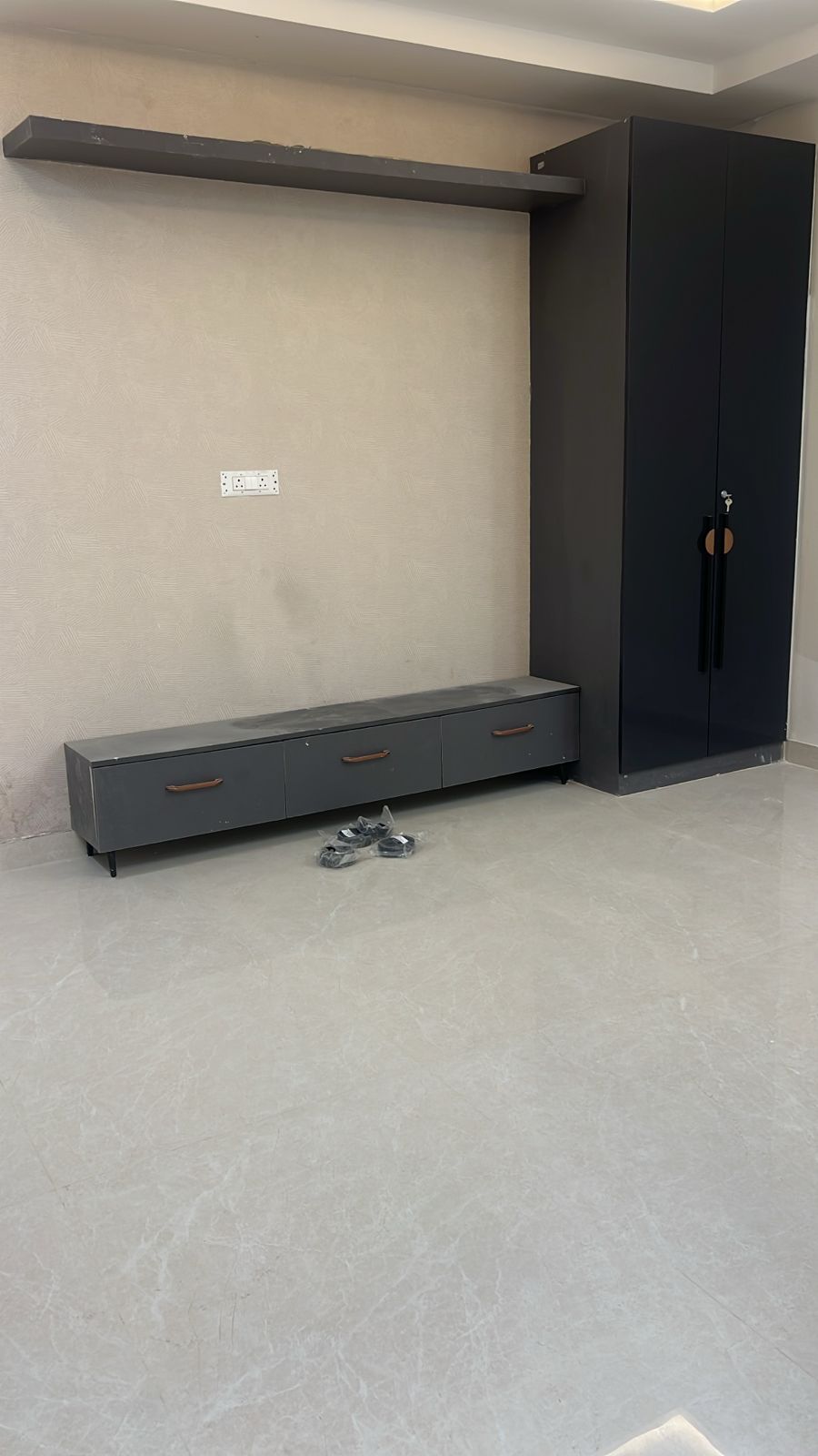 3 BHK Apartment For Rent in Mishra Properties