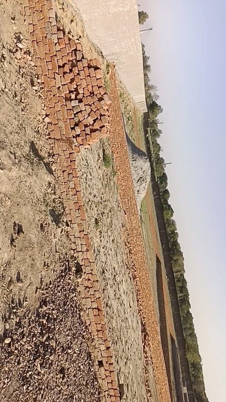 undefined, jewar  200 Sq.Yd. Plot In Jewar Greater Noida 8681012