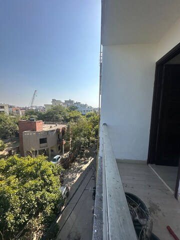 Balcony in 2 BHK Builder Floor at Saket – for Rent