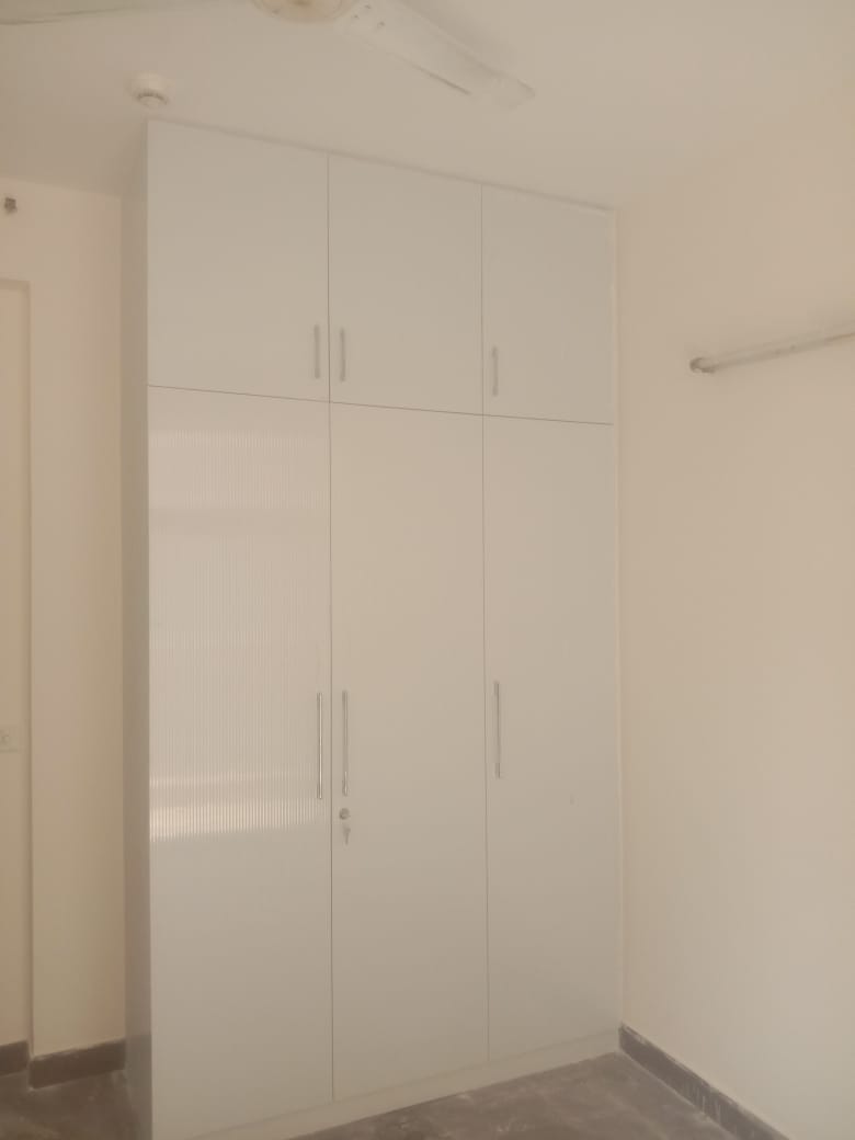 3 BHK + Pooja Room,Study Room Apartment For Rent in Mahagun Mywoods