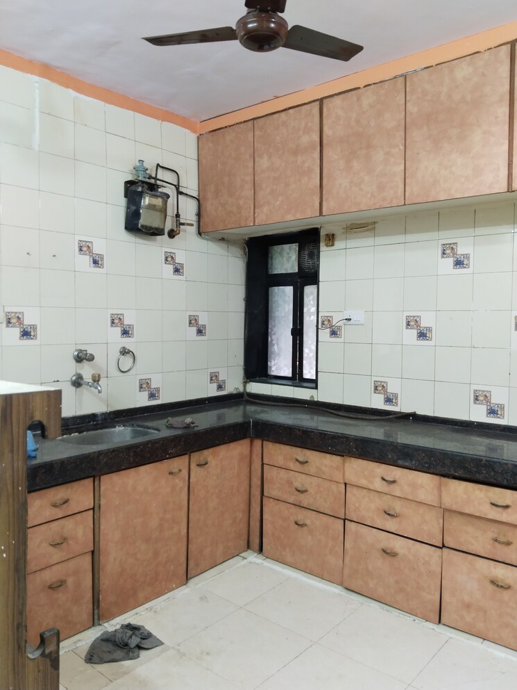 Kitchen, vrindavan-society-thane-west 1 Bedroom 450 Sq.Ft. Apartment In Vrindavan Society Thane 8681196