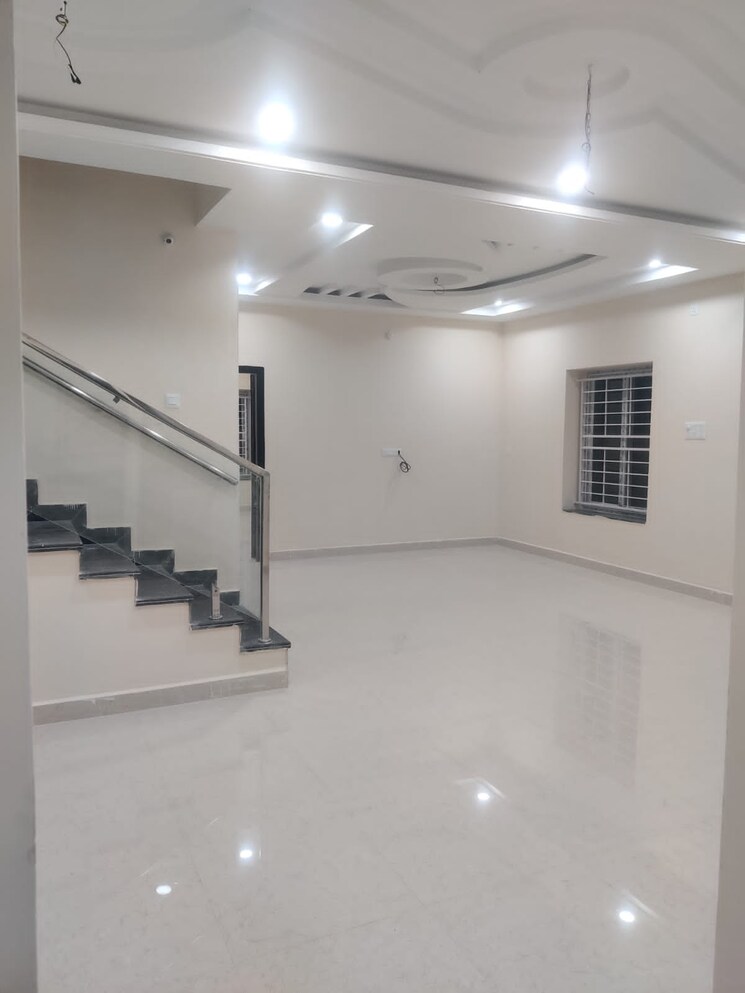 Team Area, niti khand iii 3 Bedroom 700 Sq.Ft. Apartment In Niti Khand Iii Ghaziabad 8681221