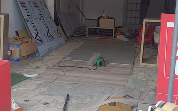 Shop For Rent in Adajan