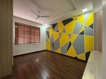 Bedroom in 4 BHK Apartment at Richmond Towers, Richmond Town – for Sale