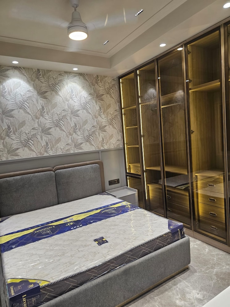 Living Room, raja santosh road 5 Bedroom 3000 Sq.Ft. Builder Floor In Raja Santosh Road Kolkata 8681593