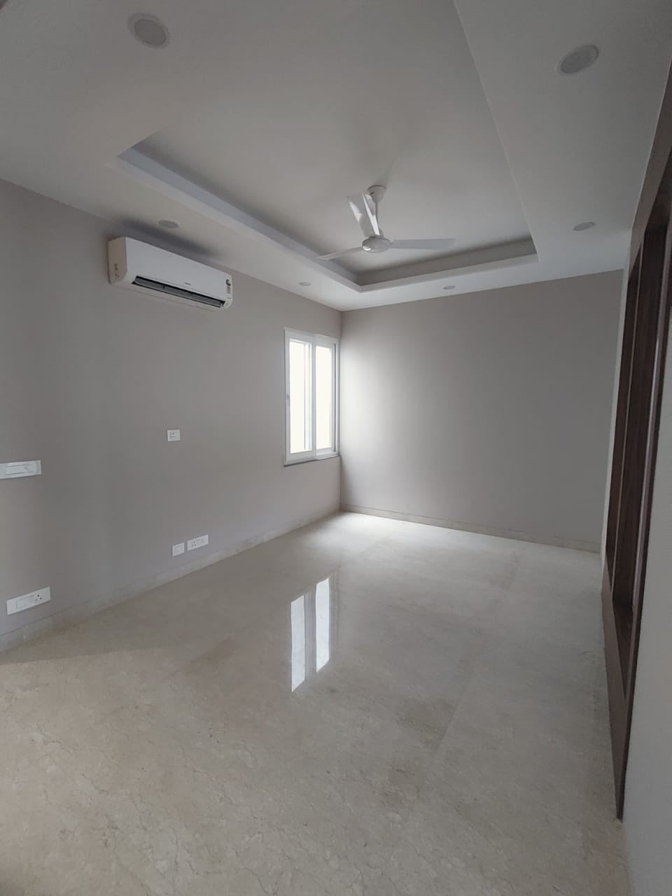 4 BHK Builder Floor For Sale in Singh Associates