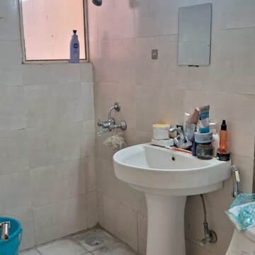 Bathroom in 3 BHK Apartment at Mittal Rajnagar Residency, Raj Nagar Extension – for Rent