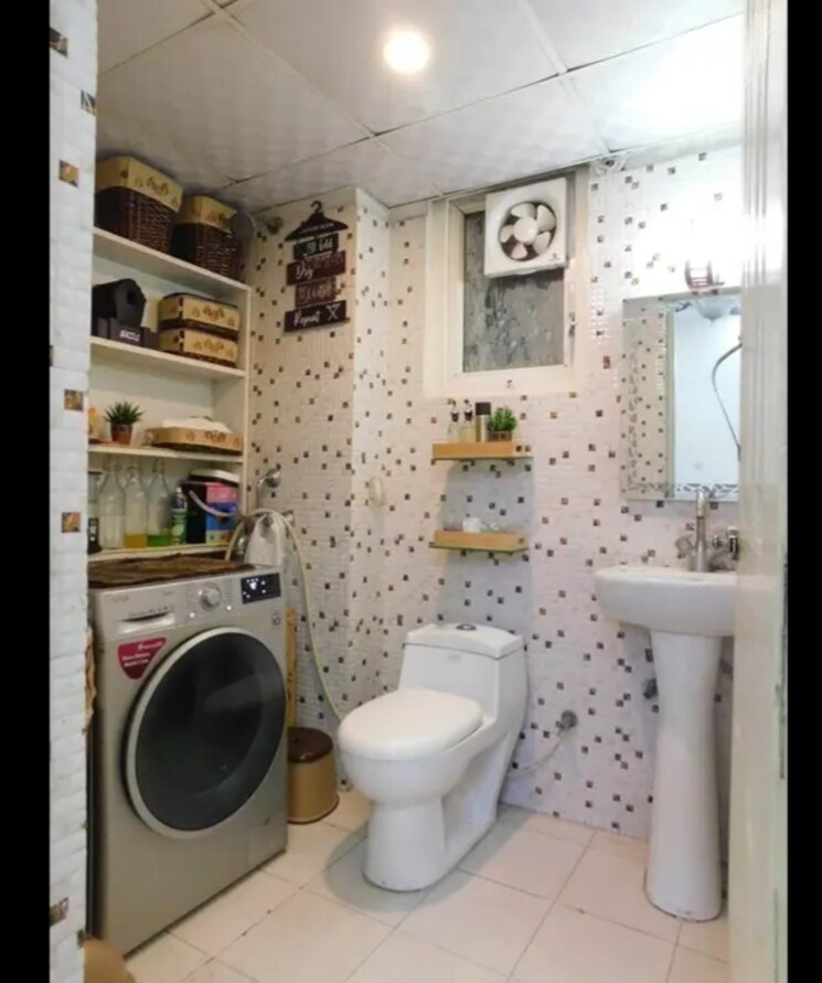 Bathroom, lr-bluemoon-homes 2 Bedroom 1050 Sq.Ft. Apartment In Raj Nagar Extension Ghaziabad 8682175