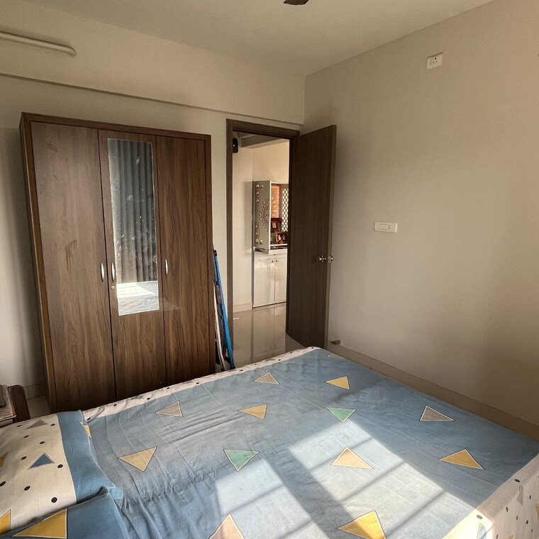 Bedroom, kumar-prospera-hadapsar 2 Bedroom 942 Sq.Ft. Apartment In Amanora Park Town Pune 8682186