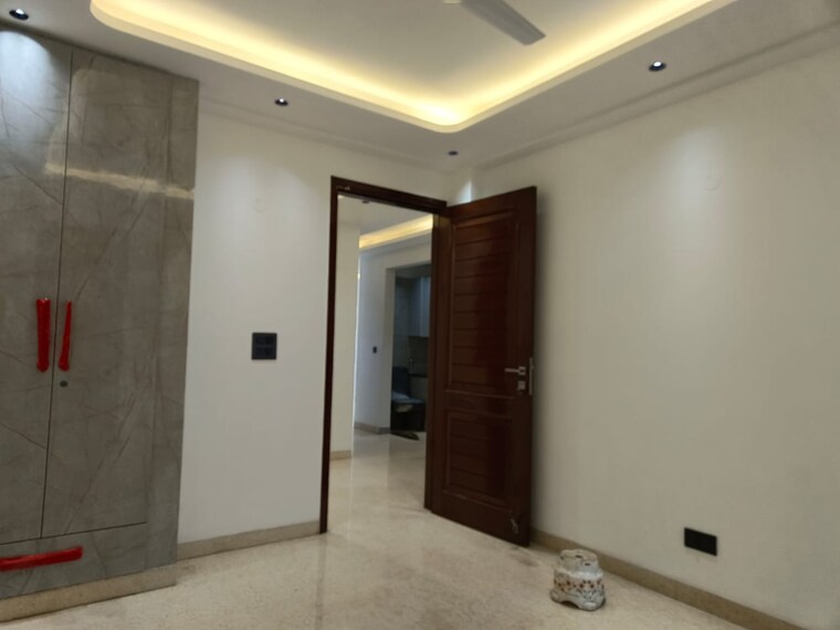 Room, saket 3 Bedroom 150 Sq.Yd. Builder Floor In Saket Delhi 8682242