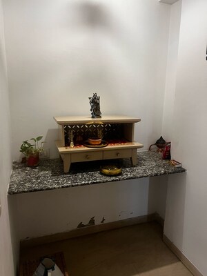 Furnished Amenities in 3 BHK Apartment at Bestech Park View City 1, Sector 48 – for Sale