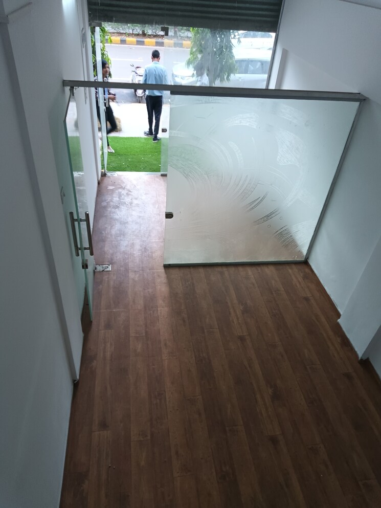 Floor Plan, lakhani-sun-coast Commercial Shop 1050 Sq.Ft. In Sector 15a Belapur Navi Mumbai 8682198