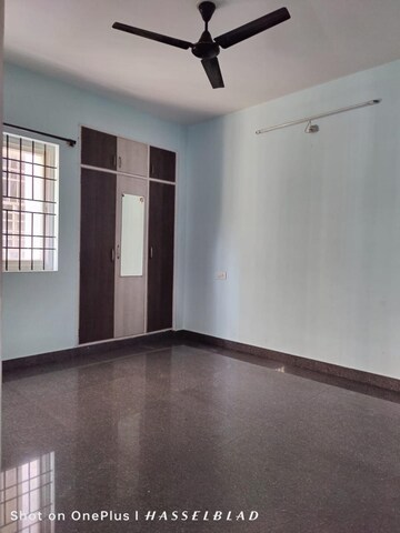 Room in 2 BHK Builder Floor at Hsr Layout – for Rent