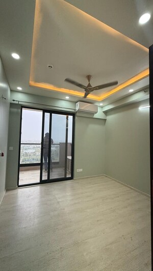 4 BHK Apartment For Sale in Godrej Meridien, Sector 106