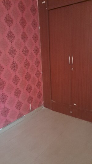 Room in 3 BHK Builder Floor at Alwar Bypass Road – for Sale