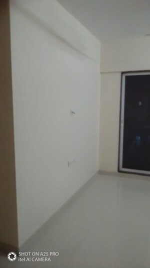 Room in 1 BHK Apartment at Veena Serenity, Chembur – for Sale