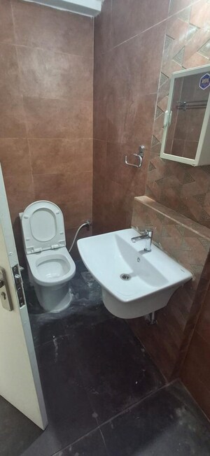 Bathroom in 1 BHK Apartment at Veena Serenity, Chembur – for Sale