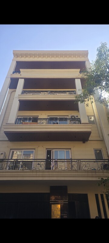3 BHK Builder Floor For Sale in Faridabad Central
