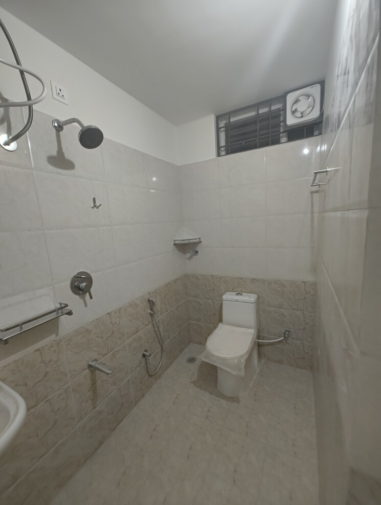 Bathroom, akshaya-enclave-new-thippasandra 2 Bedroom 1300 Sq.Ft. Builder Floor In New Thippasandra Bangalore 8682375