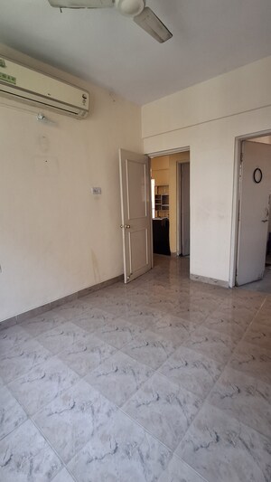 2 BHK Apartment For Sale in Riviera Towers, Wanwadi