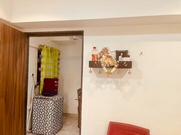Living Room in 2 BHK Apartment at Andheri West – for Rent