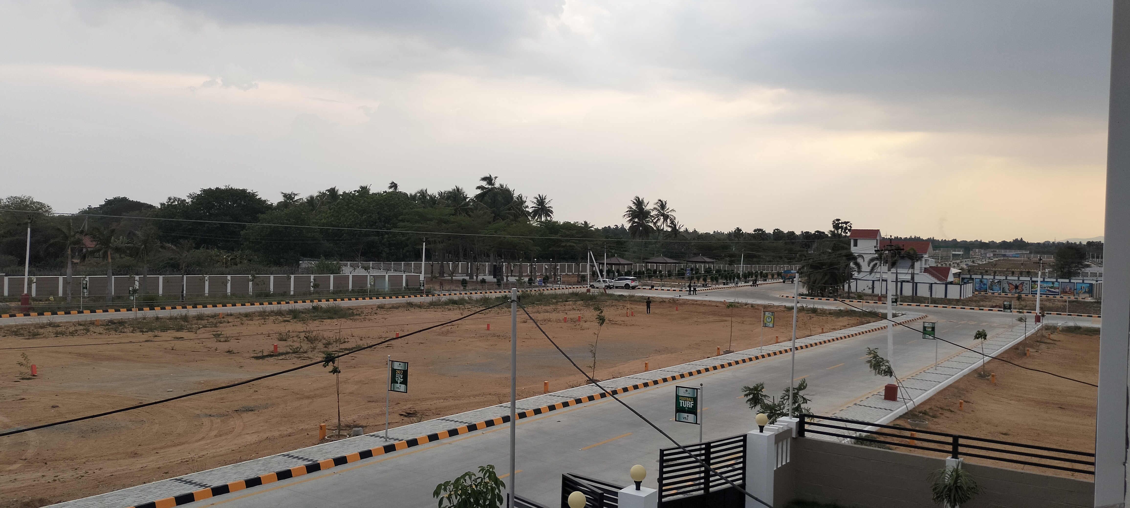 Plot For Sale in Prestige Maha Nagar 
