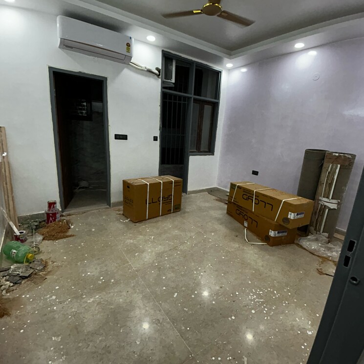 Living Room, south extension i 2 Bedroom 900 Sq.Ft. Builder Floor In South Extension I Delhi 8682420