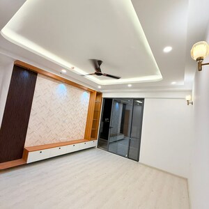 Room in 3 BHK Apartment at M3M Heights, Sector 65 – for Sale