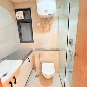 Bathroom in 3 BHK Apartment at M3M Heights, Sector 65 – for Sale