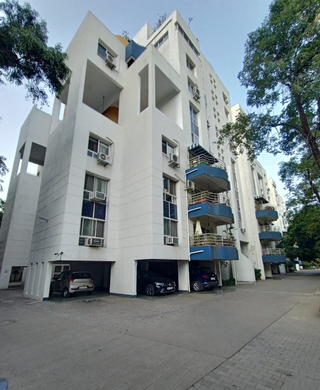 3 BHK + Servant Room 1680 Sq.Ft. Apartment in Clover Watergardens