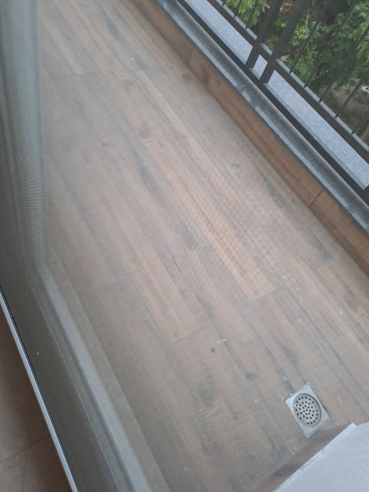 Balcony, safdarjung enclave 4 Bedroom 300 Sq.Yd. Builder Floor In Safdarjung Enclave Delhi 8682444