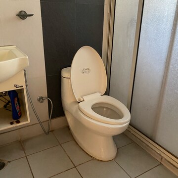 Bathroom in 3 BHK Apartment at Oasis Emerald Heights, Ramprastha Greens – for Rent