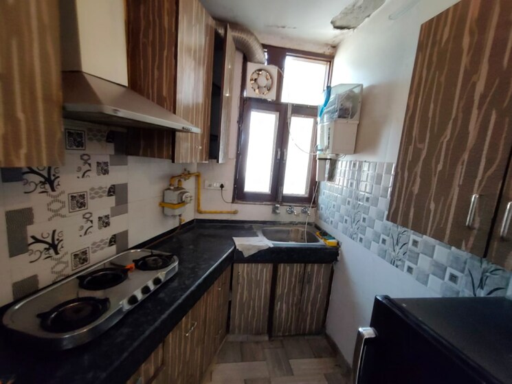 Kitchen, malviya nagar 1.5 Bedroom 100 Sq.Yd. Builder Floor In Malviya Nagar Delhi 8682458