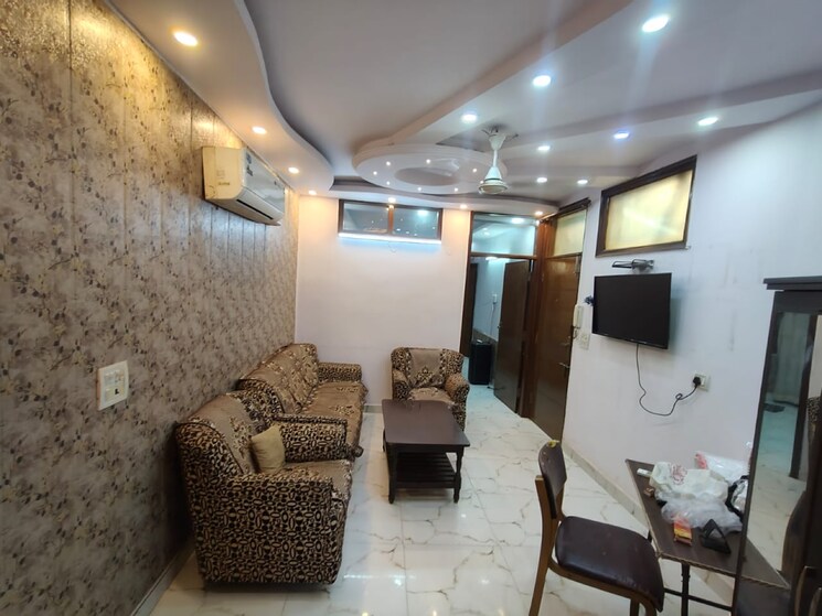 Living Room, malviya nagar 1.5 Bedroom 100 Sq.Yd. Builder Floor In Malviya Nagar Delhi 8682458