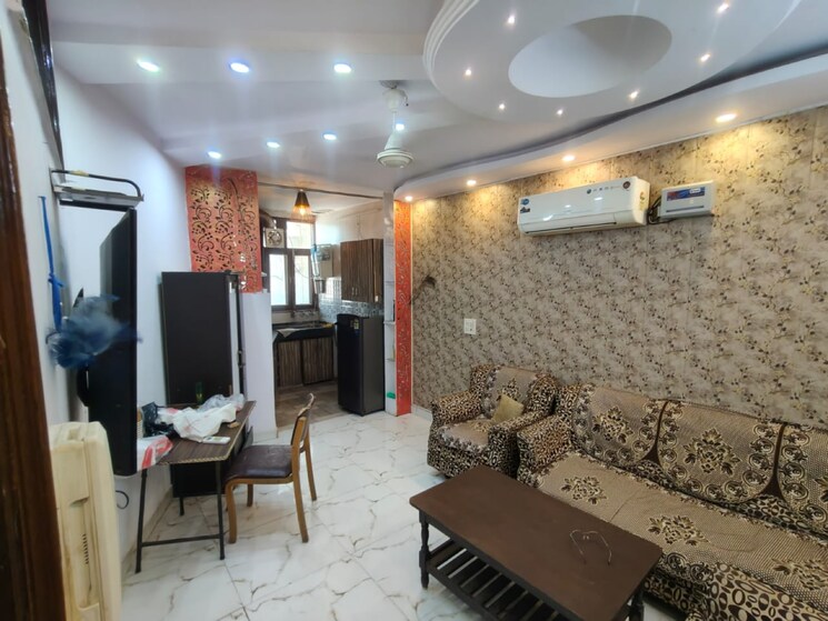 Living Room, malviya nagar 1.5 Bedroom 100 Sq.Yd. Builder Floor In Malviya Nagar Delhi 8682458