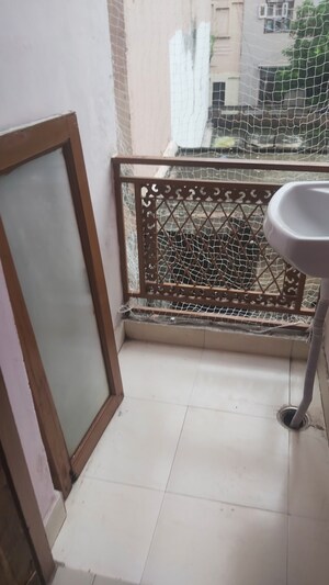 Bathroom in 2.5 BHK Builder Floor at Mayur Vihar – for Sale